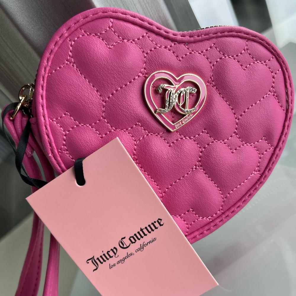 NWT Juicy Couture "Flawless Heart" Zip Around Wristlet Wallet – Juicy Pink